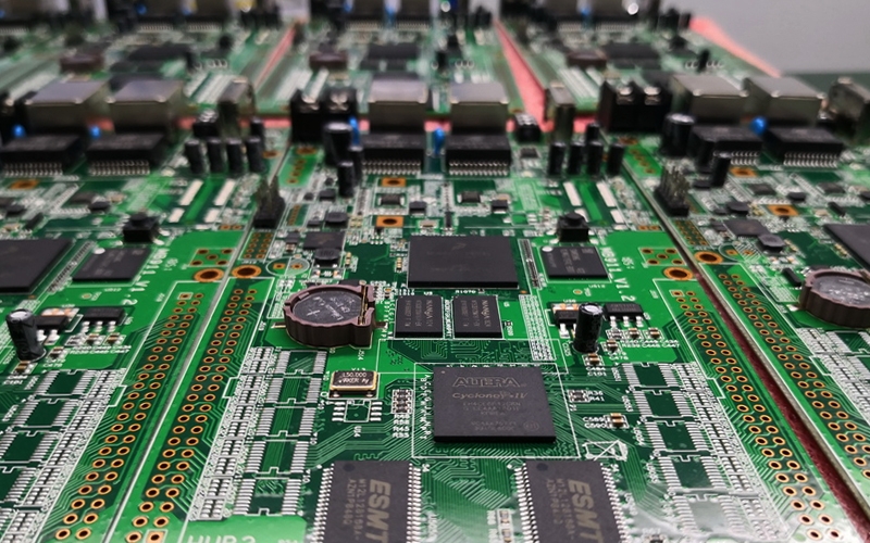 成都哪家SMT貼片廠家生產(chǎn)質(zhì)量好且價(jià)格合理？